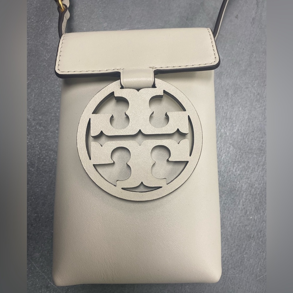 Tory Burch nano cross over bag / Phone Bag.